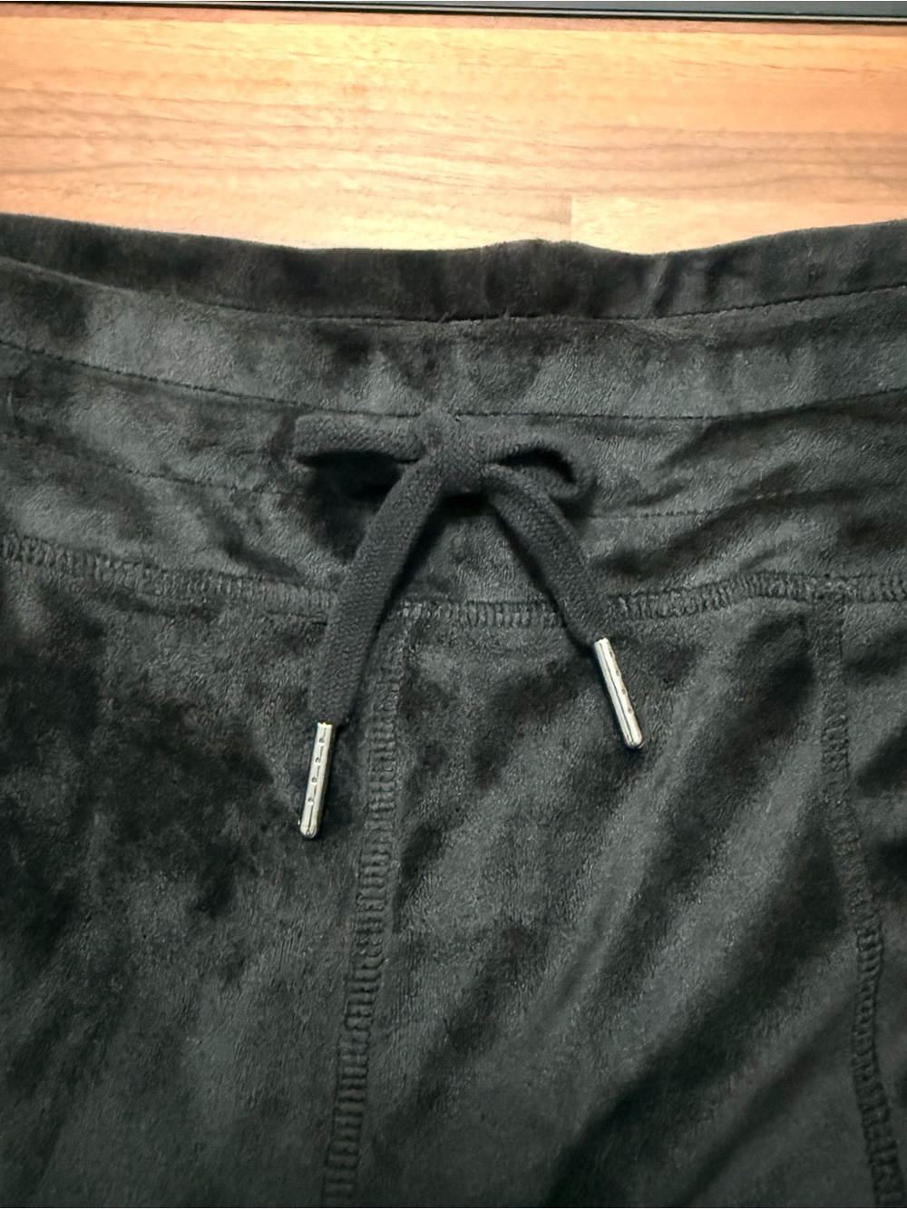 32 Degrees Black Plush Velour Jogger Pants - Picture 4 of 8
